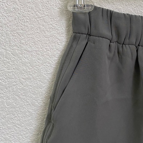 LULULEMON Athletica Gray Sage On The Fly Skirt Size 4 - Picture 9 of 16